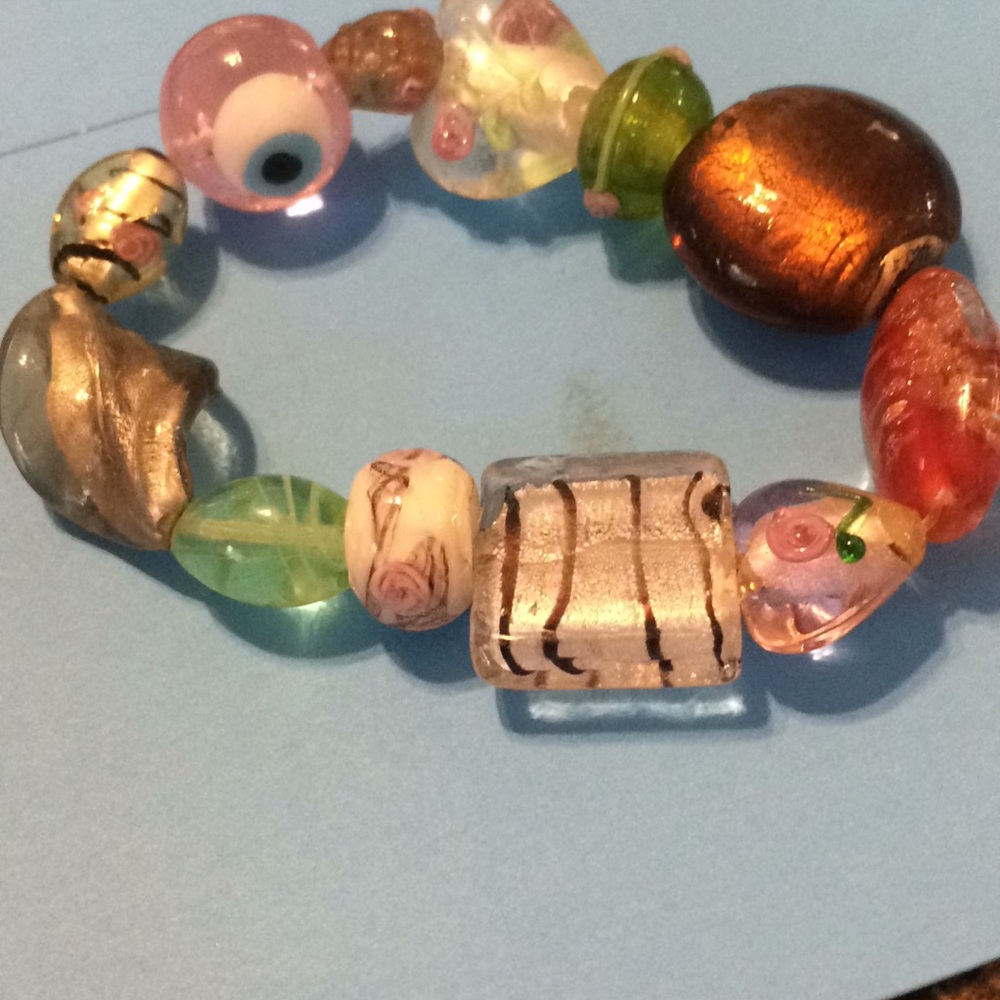 New glass stretch bracelet